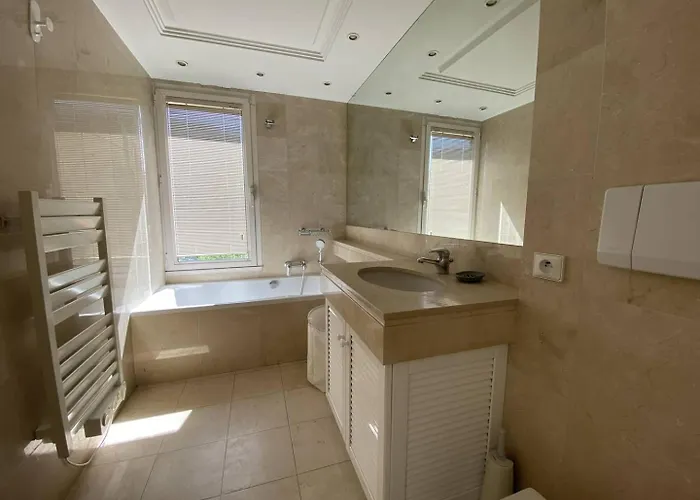 Daire Proche Croisette - 3 Pieces *