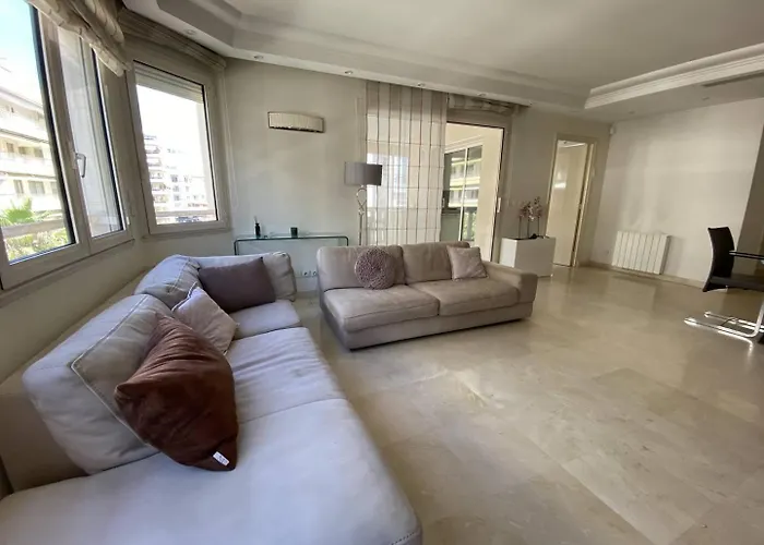 Proche Croisette - 3 Pieces Daire Cannes