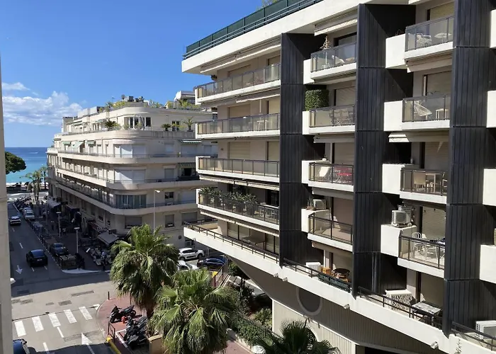 Proche Croisette - 3 Pieces